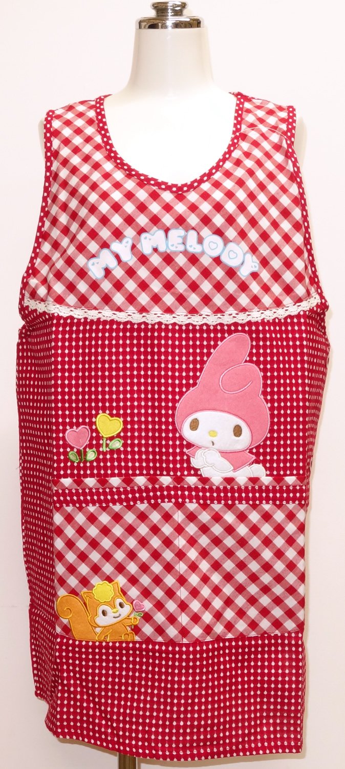 希少　サンリオ　マイメロ　赤メロ　カフェ　エプロン　2着セット　シュシュ付き Amazon.co.jp: サンリオ(SANRIO) マイメロディ キッズエプロン